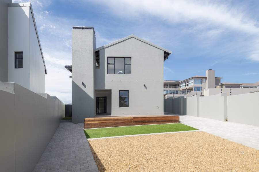 3 Bedroom Property for Sale in Country Club Western Cape